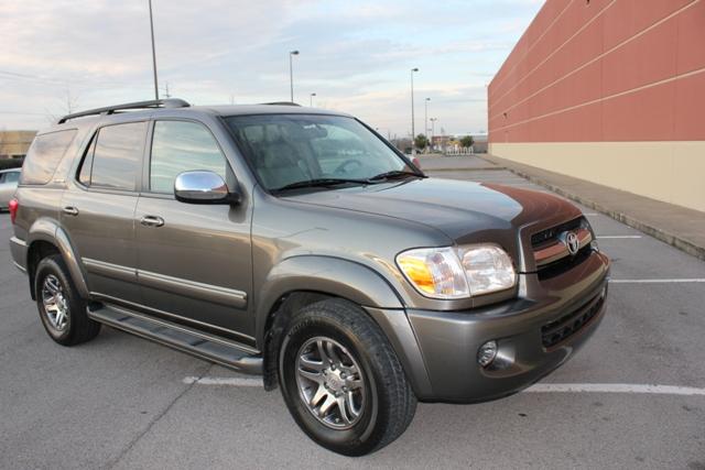 Toyota Sequoia 2007 photo 3