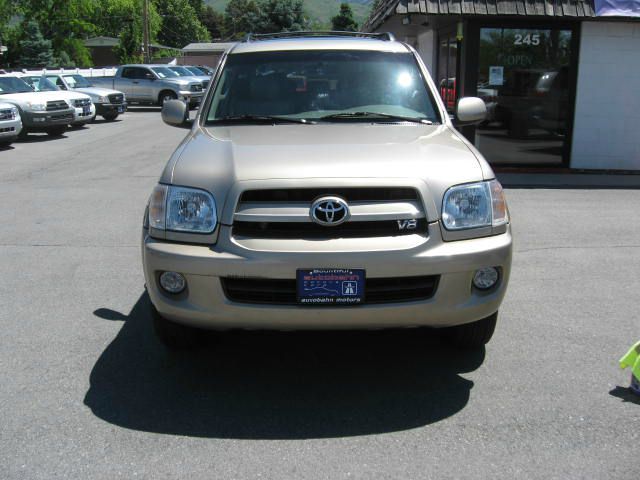 Toyota Sequoia 2007 photo 2