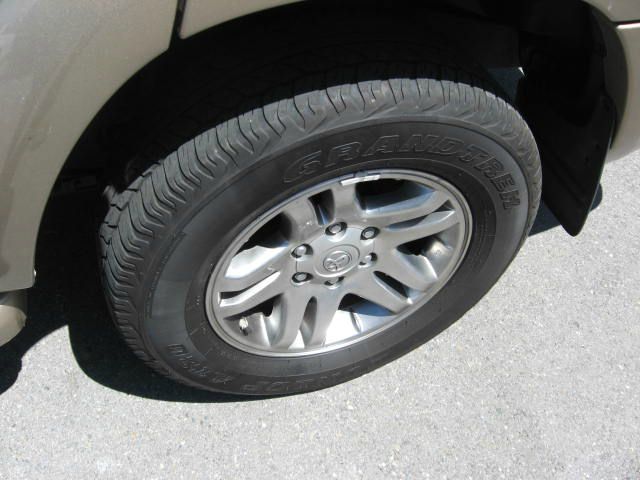 Toyota Sequoia 2007 photo 9