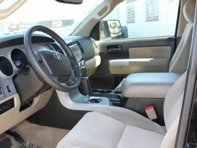 Toyota Sequoia 2008 photo 3