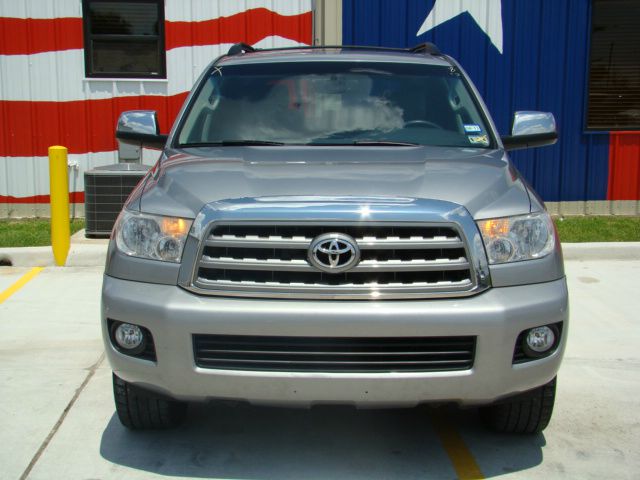 Toyota Sequoia 2008 photo 12