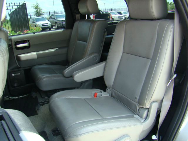 Toyota Sequoia 2008 photo 45