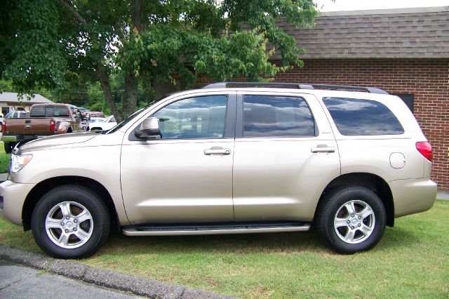 Toyota Sequoia 2008 photo 10