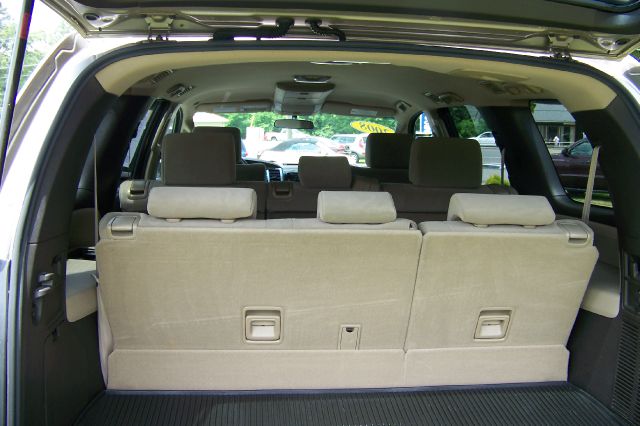 Toyota Sequoia 2008 photo 7