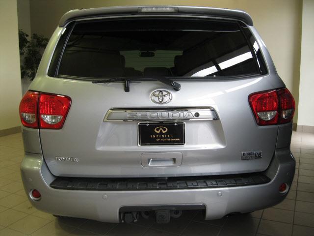 Toyota Sequoia 2008 photo 5