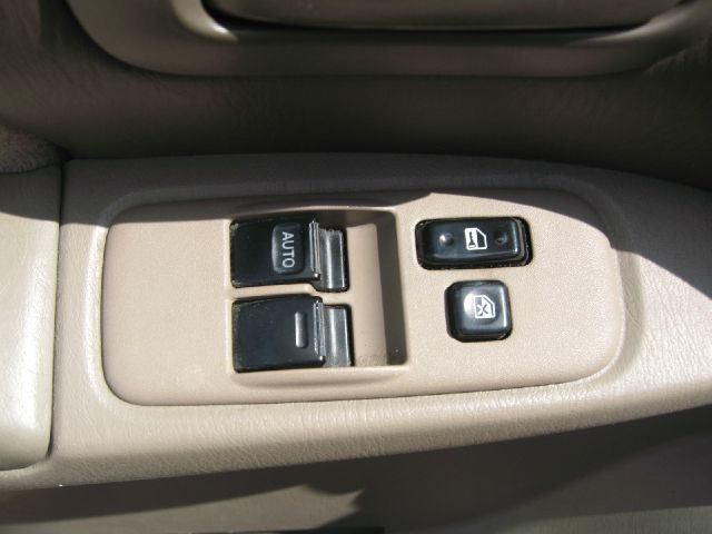 Toyota Sienna 2000 photo 14