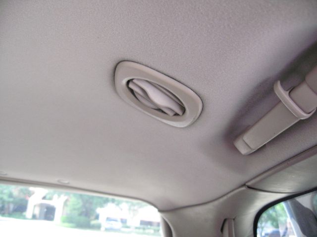 Toyota Sienna 2000 photo 26