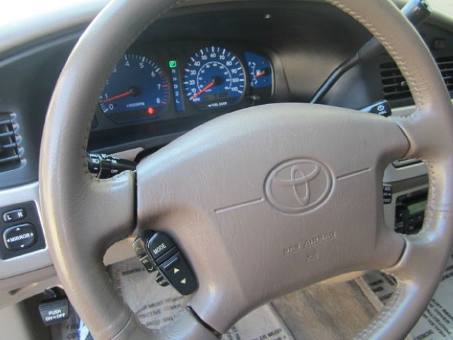 Toyota Sienna 2002 photo 7