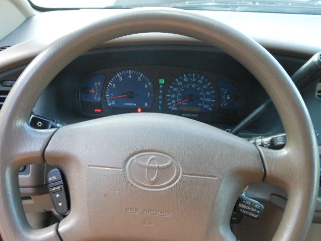 Toyota Sienna 2002 photo 11