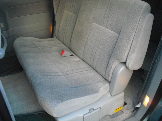 Toyota Sienna 2002 photo 5