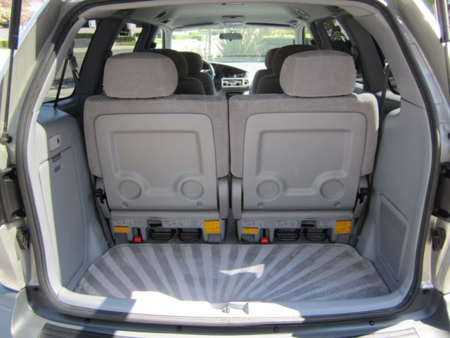 Toyota Sienna 2003 photo 5