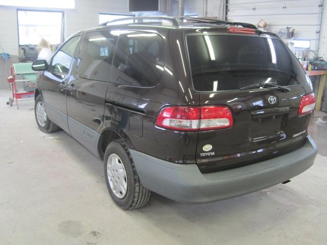 Toyota Sienna 2003 photo 3