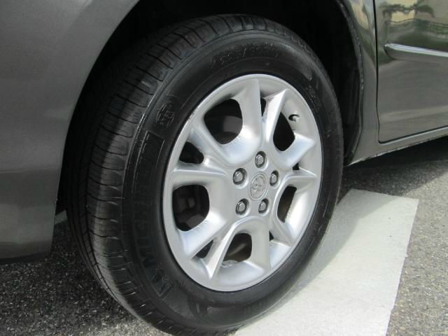 Toyota Sienna 2004 photo 21