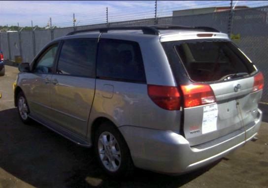 Toyota Sienna 4.6L XLT Sport MiniVan