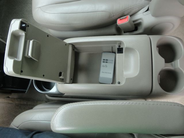 Toyota Sienna 2004 photo 22