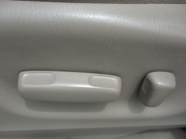 Toyota Sienna 2004 photo 28