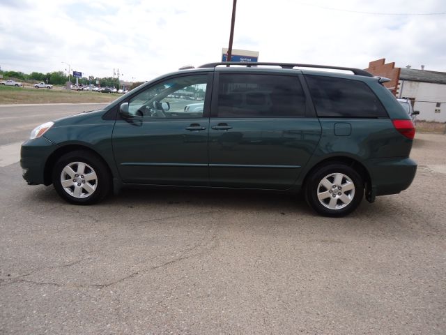 Toyota Sienna 2004 photo 6