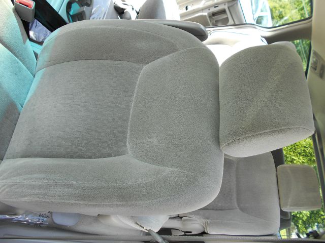 Toyota Sienna 2004 photo 19