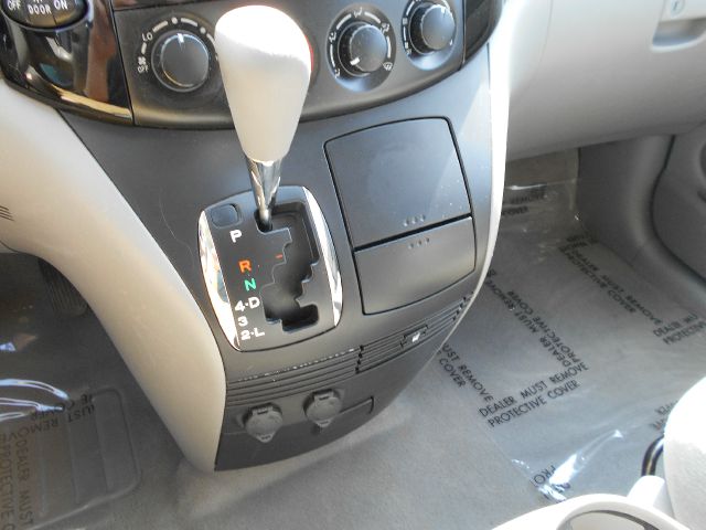 Toyota Sienna 2004 photo 37