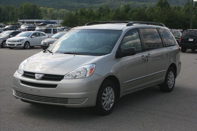 Toyota Sienna 2004 photo 5