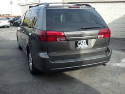 Toyota Sienna 2004 photo 4