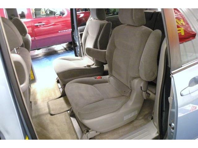 Toyota Sienna 2005 photo 2