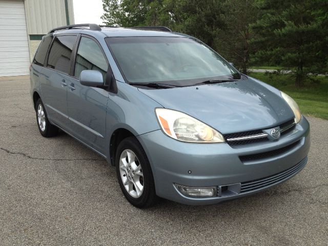 Toyota Sienna 2005 photo 20