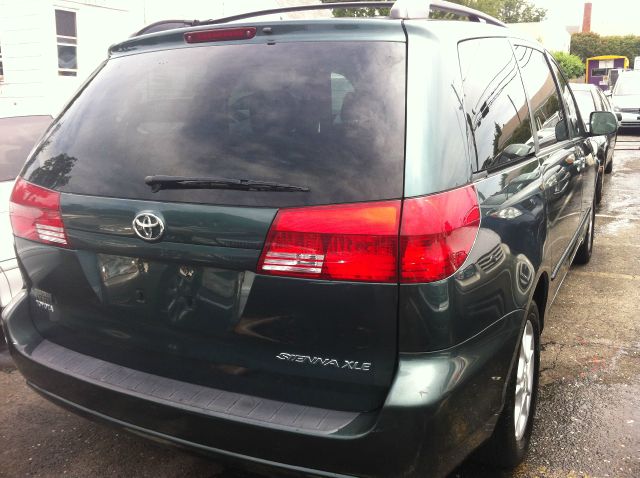 Toyota Sienna 2005 photo 7