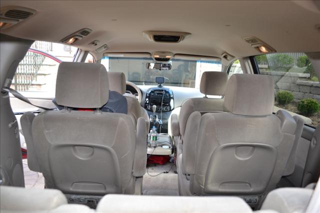 Toyota Sienna 2005 photo 1