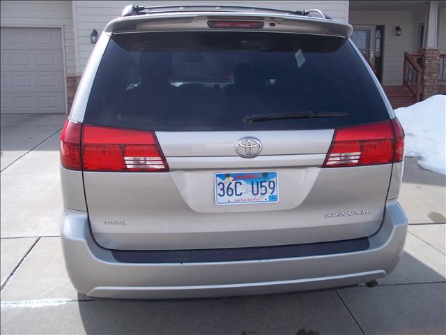 Toyota Sienna 2005 photo 5