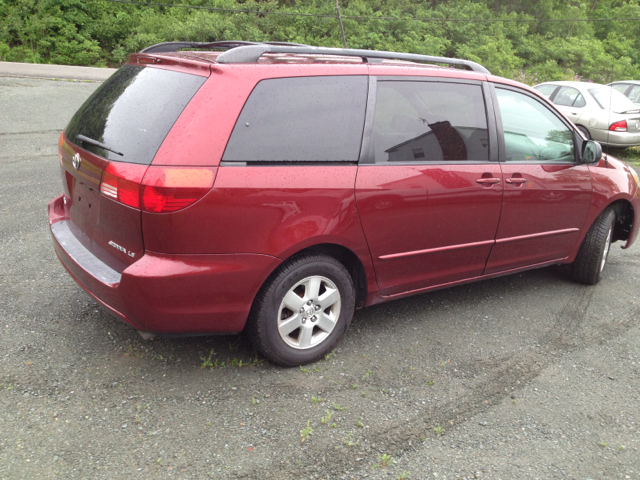 Toyota Sienna 2005 photo 6