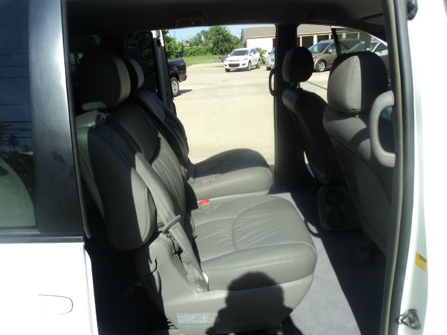 Toyota Sienna 2005 photo 29