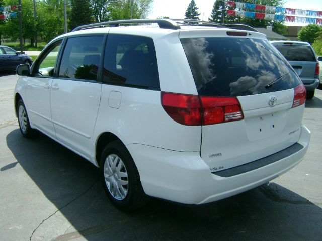 Toyota Sienna 2005 photo 7