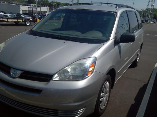 Toyota Sienna 2005 photo 9