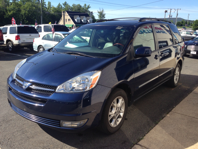 Toyota Sienna 2005 photo 6