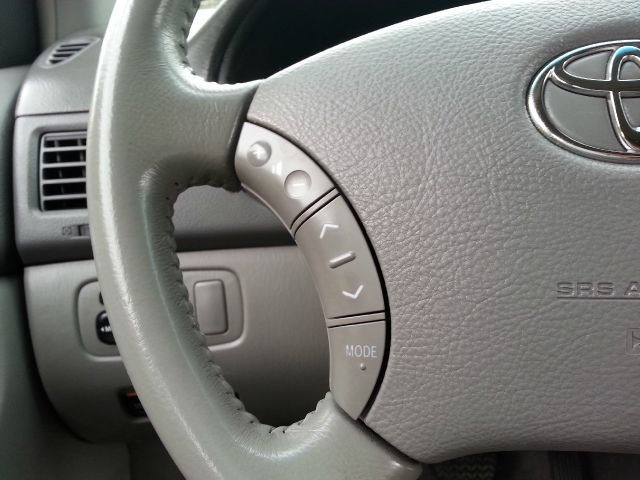 Toyota Sienna 2005 photo 14