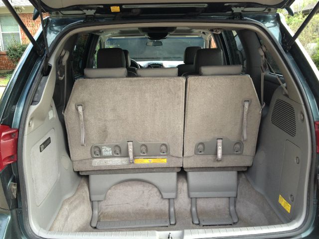 Toyota Sienna 2005 photo 24