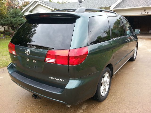 Toyota Sienna 2005 photo 82