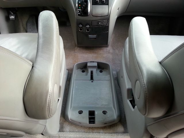 Toyota Sienna 2005 photo 87