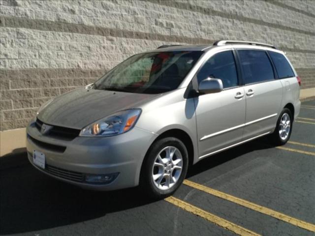 Toyota Sienna 2005 photo 4