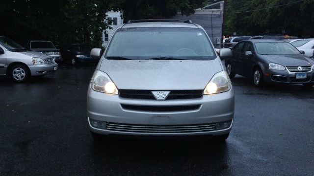 Toyota Sienna 2005 photo 7