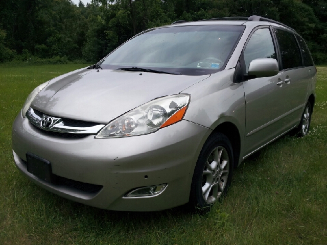 Toyota Sienna 2006 photo 27