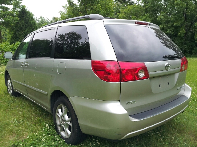 Toyota Sienna 2006 photo 34