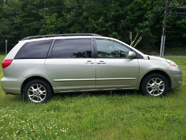 Toyota Sienna 2006 photo 37