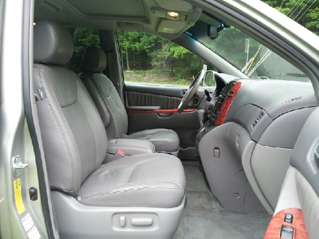 Toyota Sienna 2006 photo 41