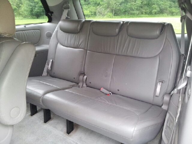 Toyota Sienna 2006 photo 56