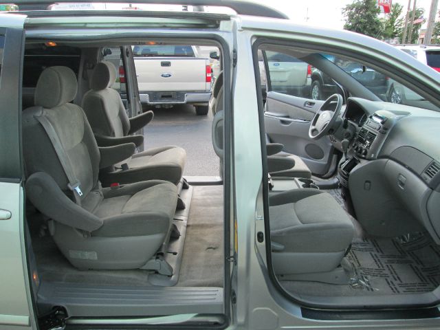 Toyota Sienna 2006 photo 17