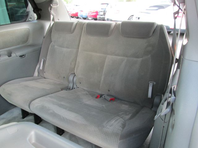 Toyota Sienna 2006 photo 6