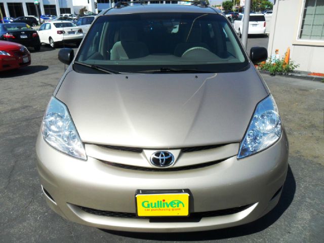 Toyota Sienna 2006 photo 10