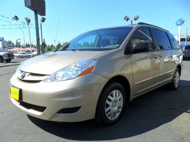 Toyota Sienna 2006 photo 11